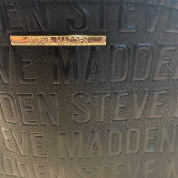 Steve Madden crossbody - Picture 5 of 7